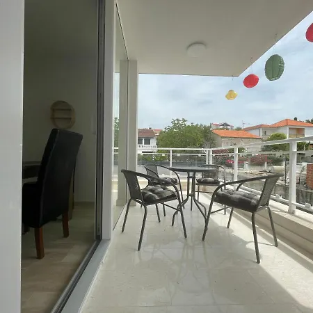 Appartement Regina Paloma With Swimming Pool