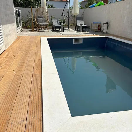 Appartement Regina Paloma With Swimming Pool Jezera