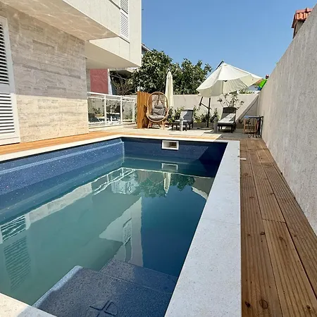Appartement Regina Paloma With Swimming Pool *