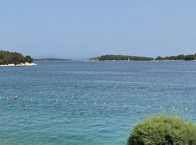 Regina Paloma With Swimming Pool