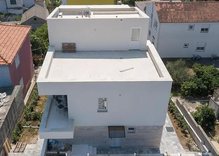 Apartman Regina Paloma With Swimming Pool