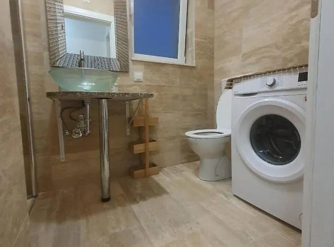 Apartman Regina Paloma With Swimming Pool Jezera