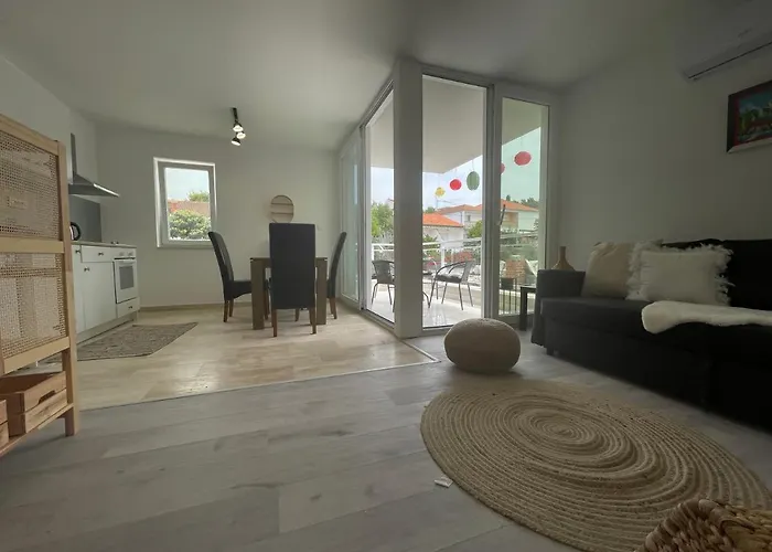 Apartman Regina Paloma With Swimming Pool *