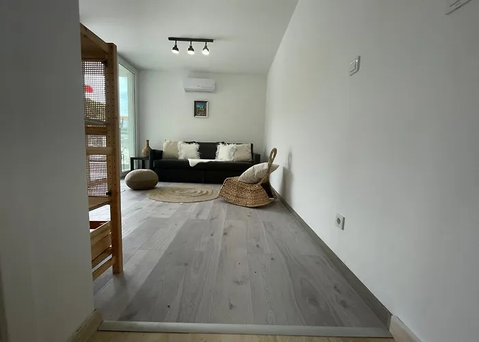 Apartman Regina Paloma With Swimming Pool Jezera